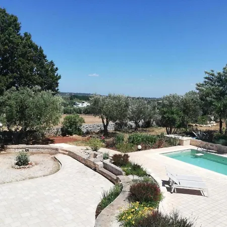 Trullo Bosco Libero - *