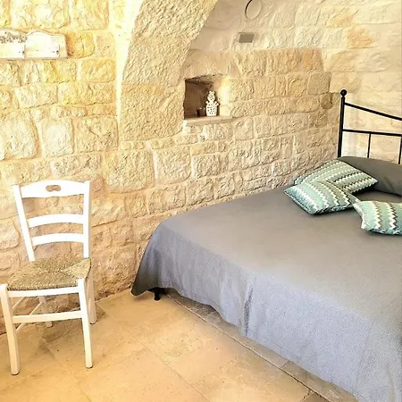 Trullo Bosco Libero - *